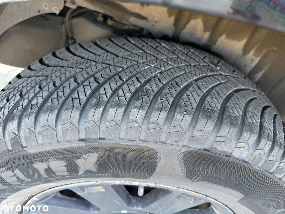 Lincoln Navigator 5.4 4WD - 16