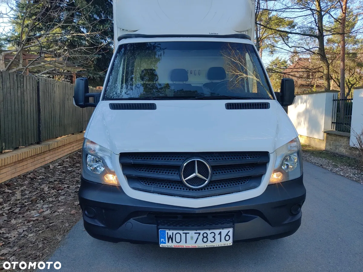 Mercedes-Benz Sprinter - 2
