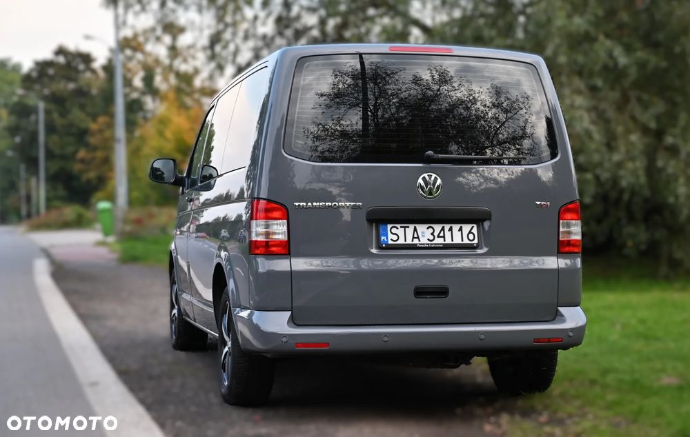 Volkswagen Transporter - 22