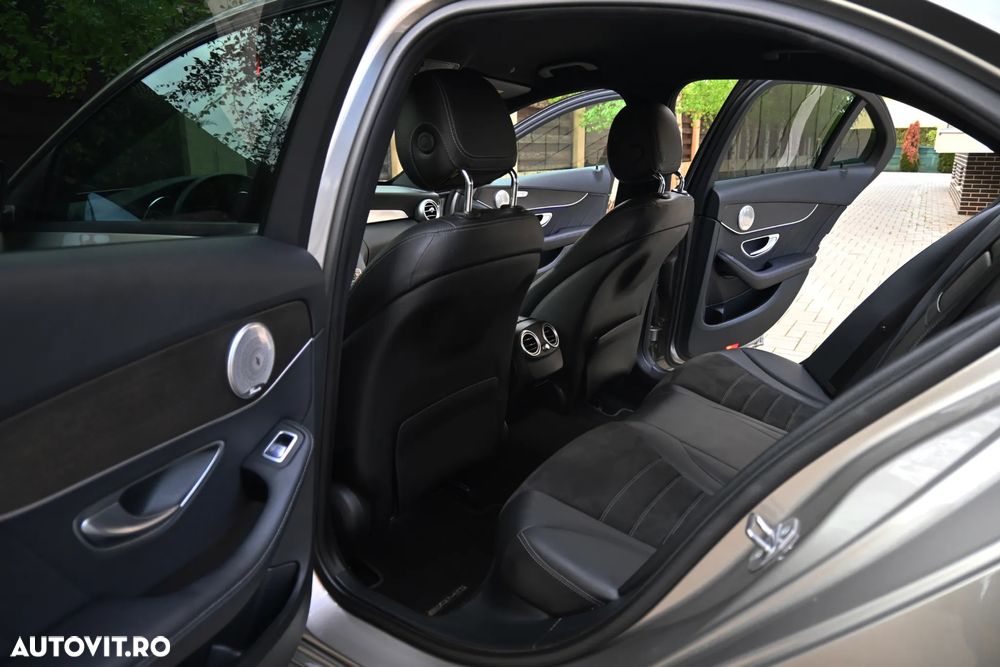Mercedes-Benz C 200 4MATIC 9G-TRONIC AMG Line Advanced - 16