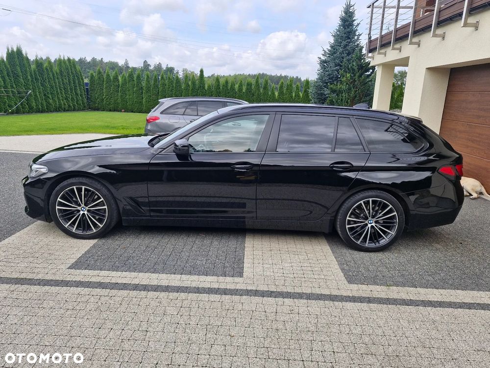 BMW Seria 5 520i mHEV M Sport sport - 5