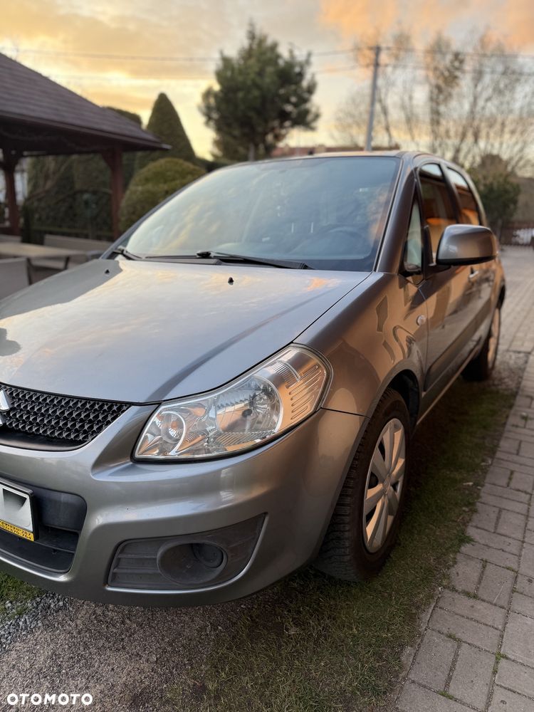 Suzuki SX4 Classic 1.6 VVT Automatik 4x2 Comfort - 6