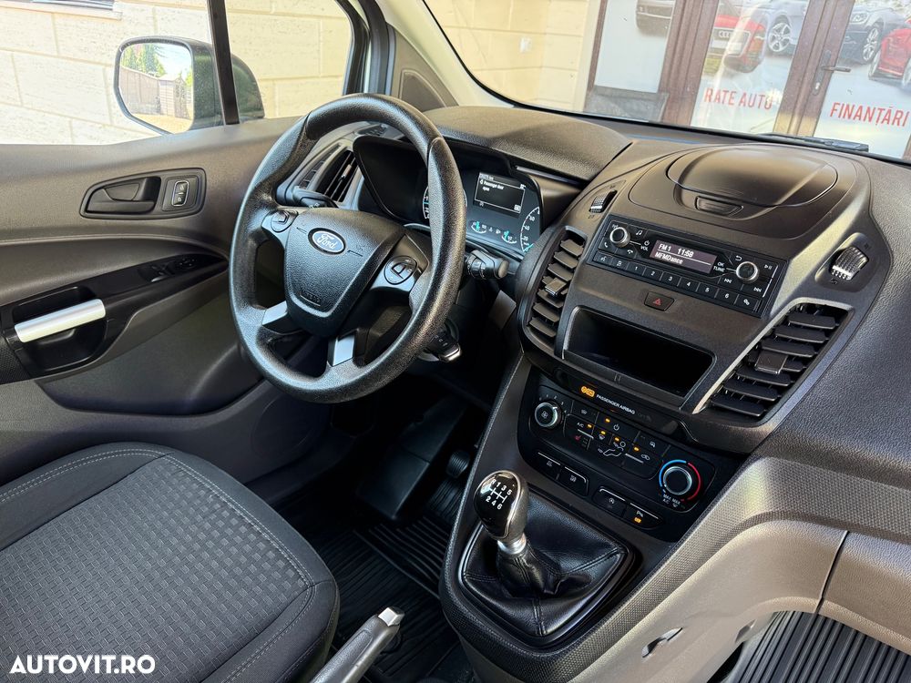 Ford Connect - 17