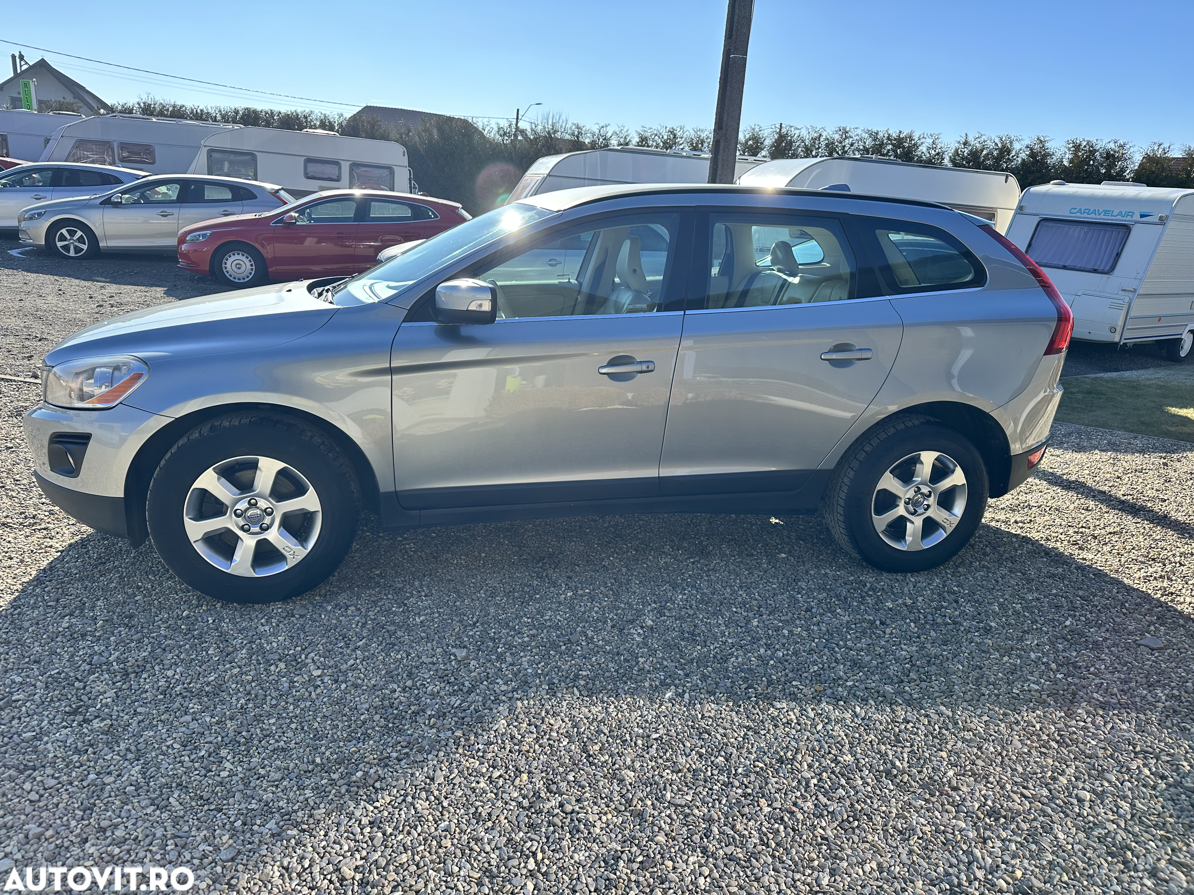 Volvo XC 60 2.4D Aut. Momentum - 4