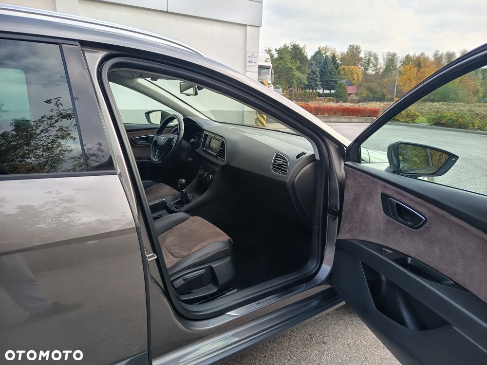 Seat Leon Sportstourer 2.0 TDI Start&Stop 4Drive X-Perience - 31