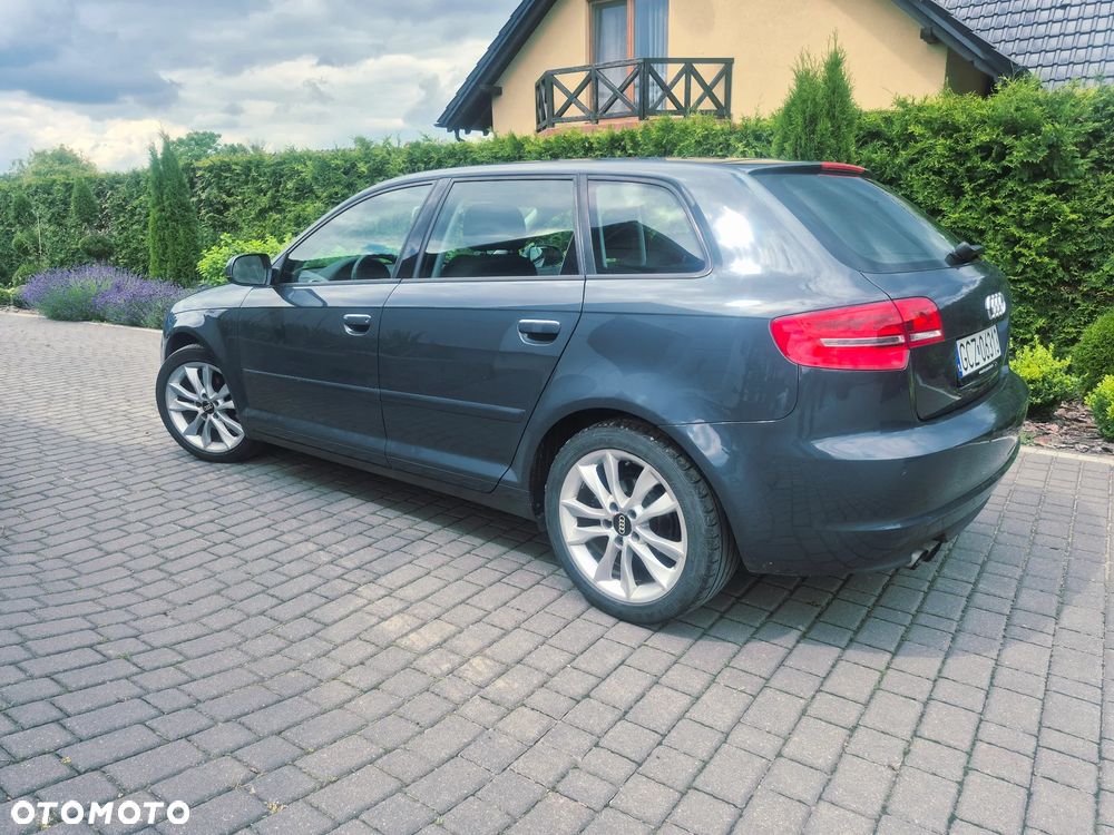 Audi A3 Sportback - 5