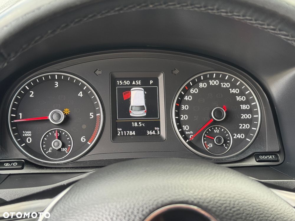 Volkswagen Caddy 2.0 TDI Highline DSG - 20