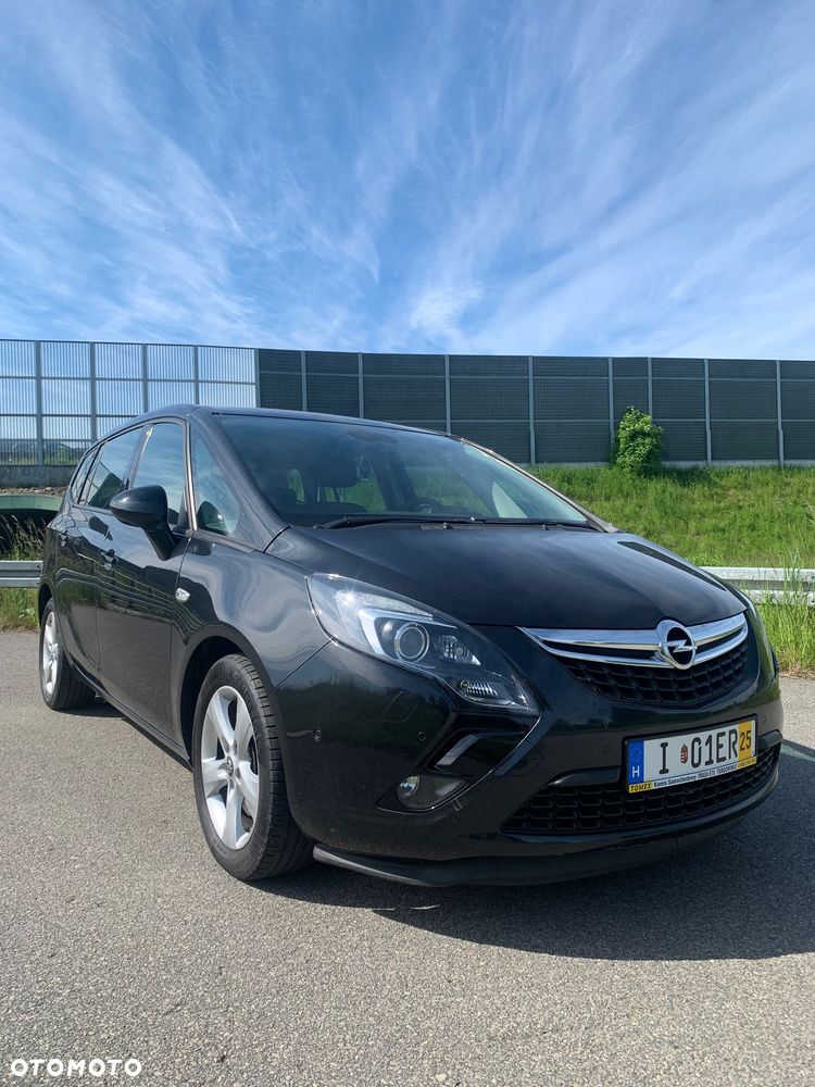 Opel Zafira - 1