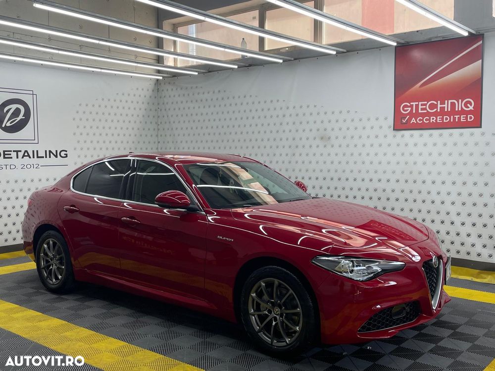 Alfa Romeo Giulia - 2