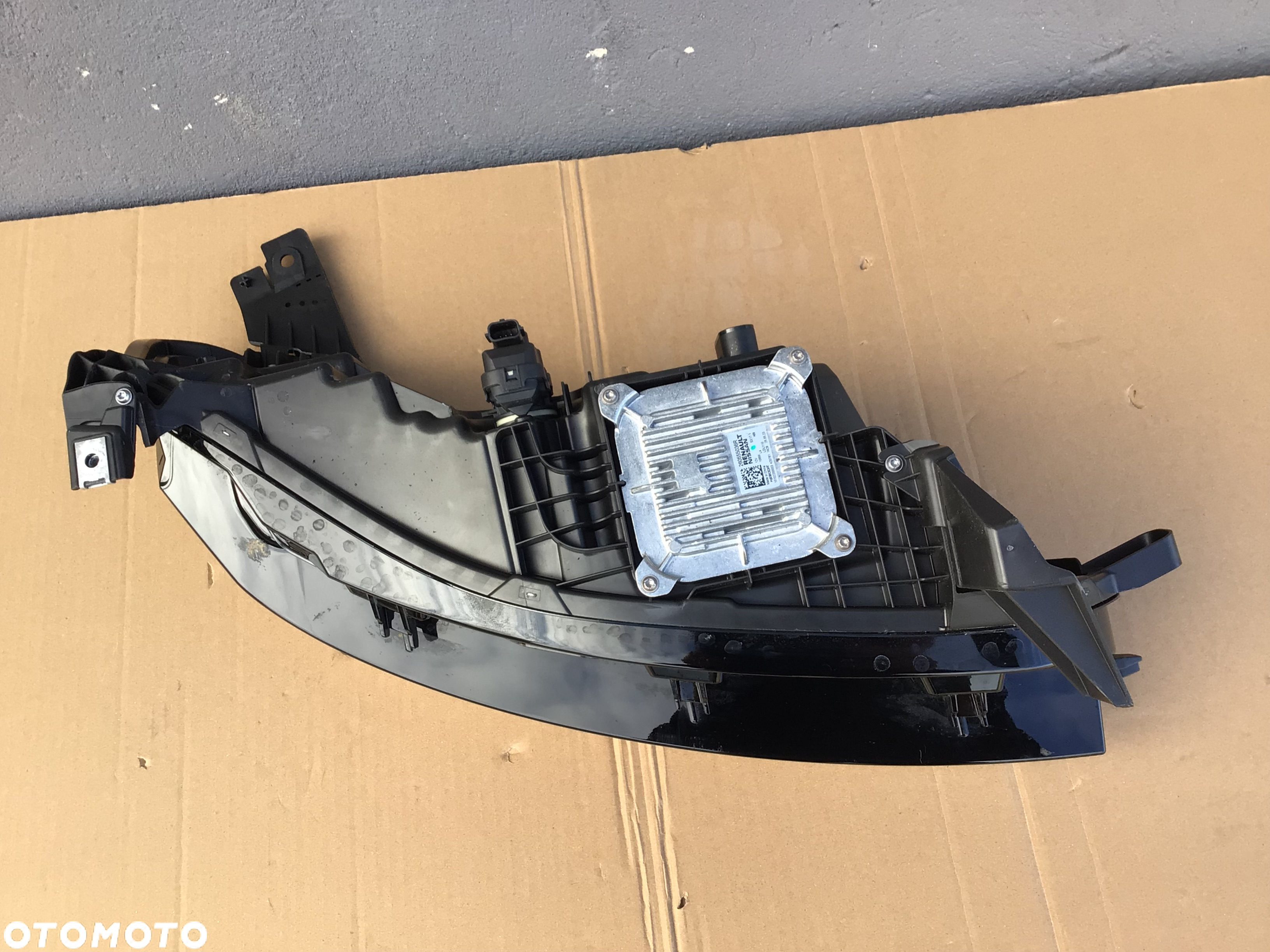 Lampa przednia lewa Renault Megane V 5 E-tech - 7