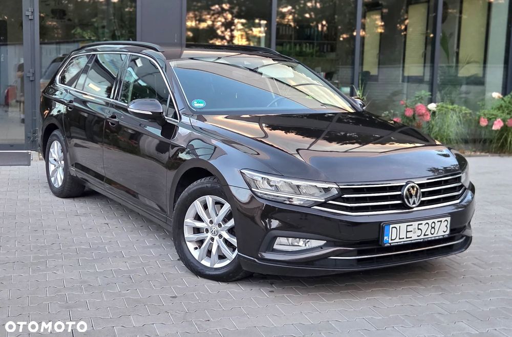 Volkswagen Passat 2.0 TDI EVO Elegance DSG - 2