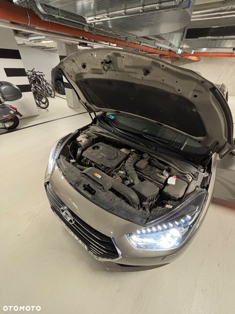 Hyundai i40 1.7 CRDi Style DCT - 13