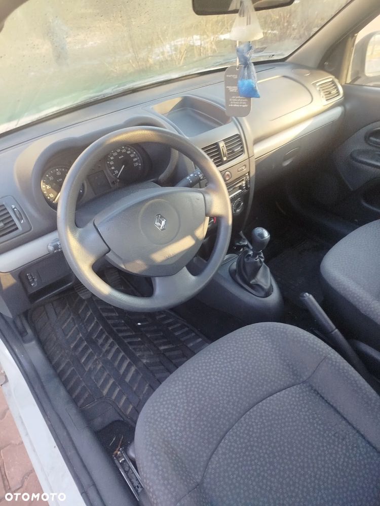 Renault Clio - 4