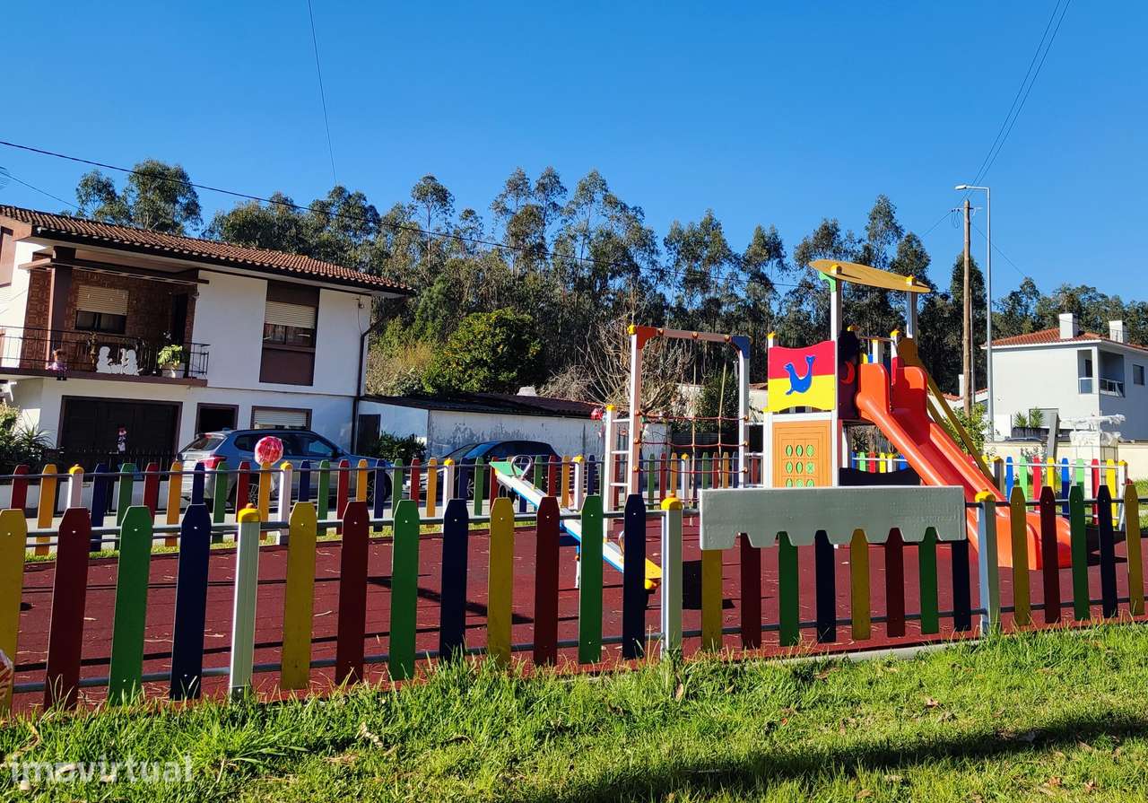 Lote de terreno em São Martinho da Gândara - Grande imagem: 2/3