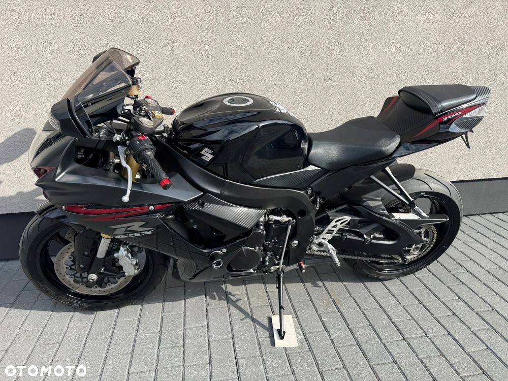 Suzuki GSX-R - 14