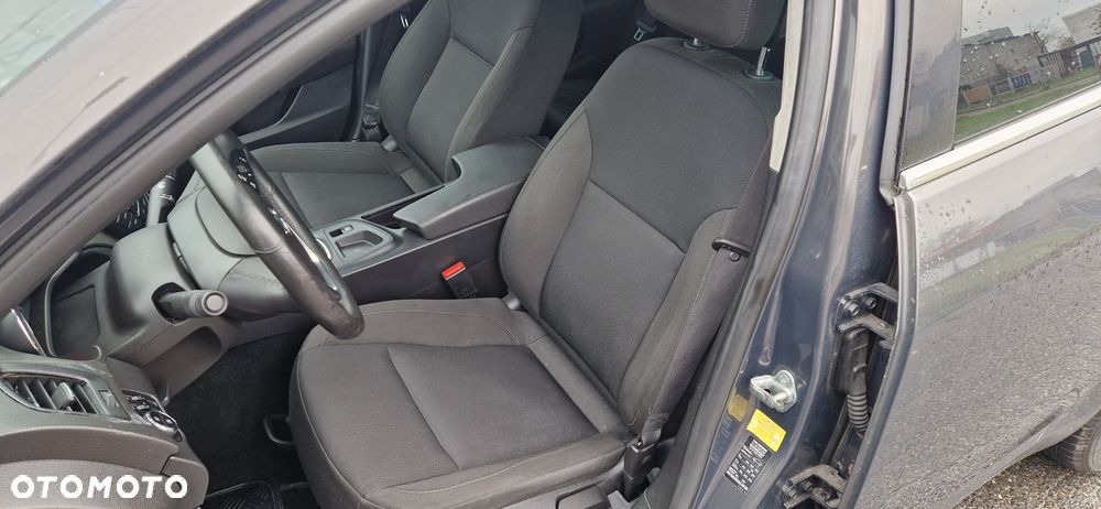 Opel Insignia 1.4 T Cosmo S&S - 11