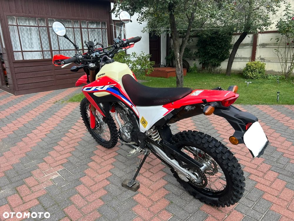 Honda CRF - 4