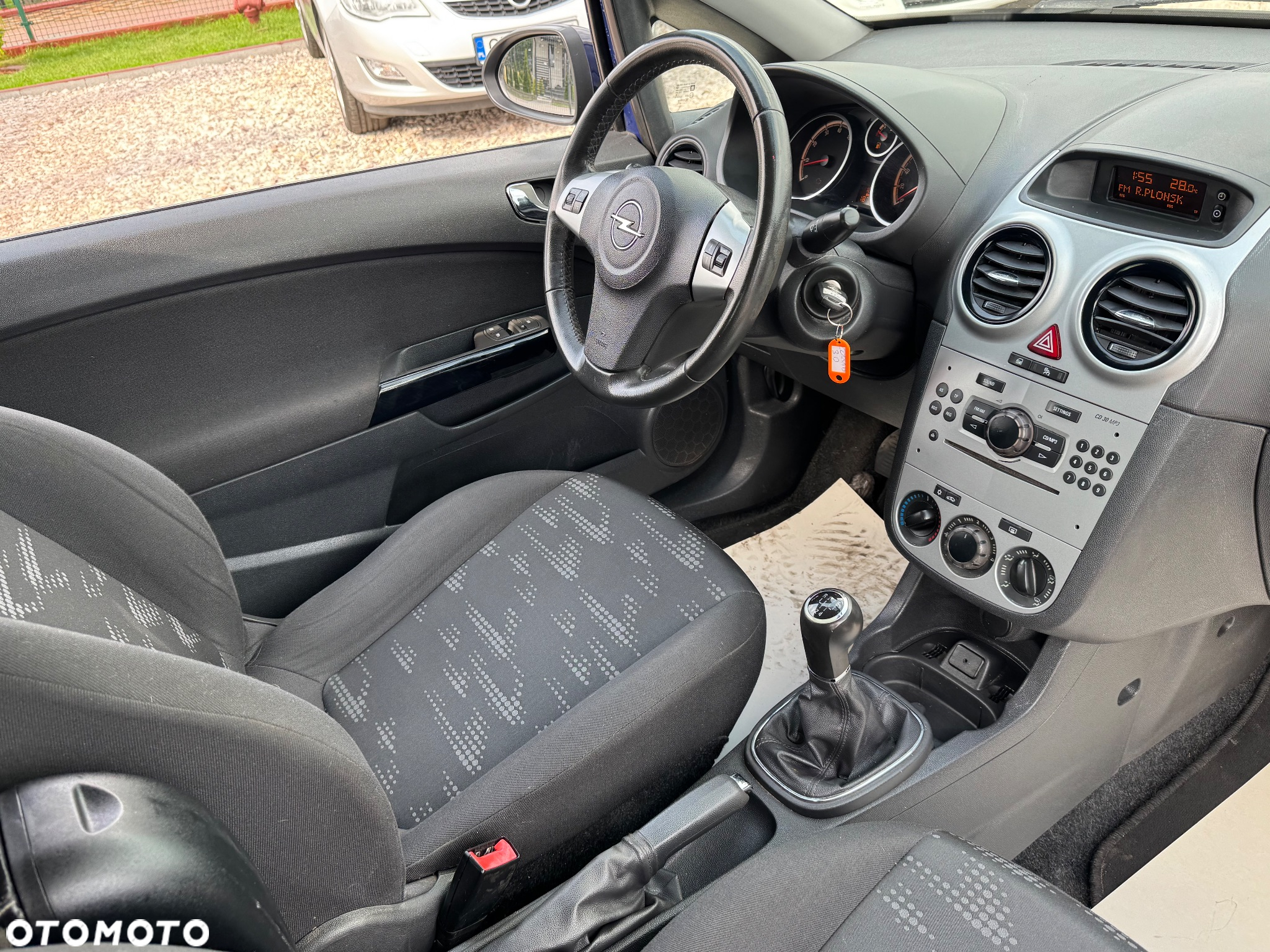 Opel Corsa - 11