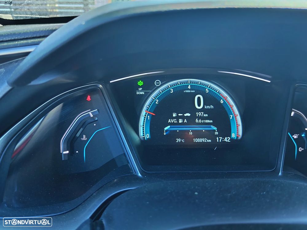 Honda Civic 1.0 i-VTEC Turbo Elegance - 17