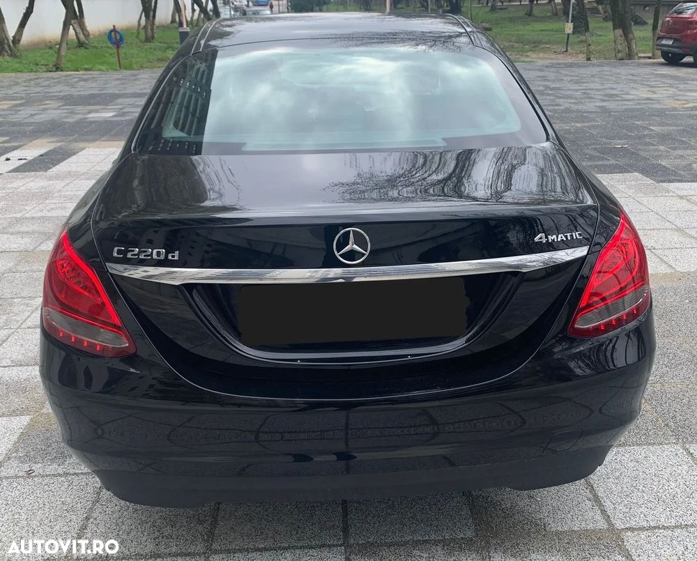Mercedes-Benz C 220 d 4MATIC Aut - 2