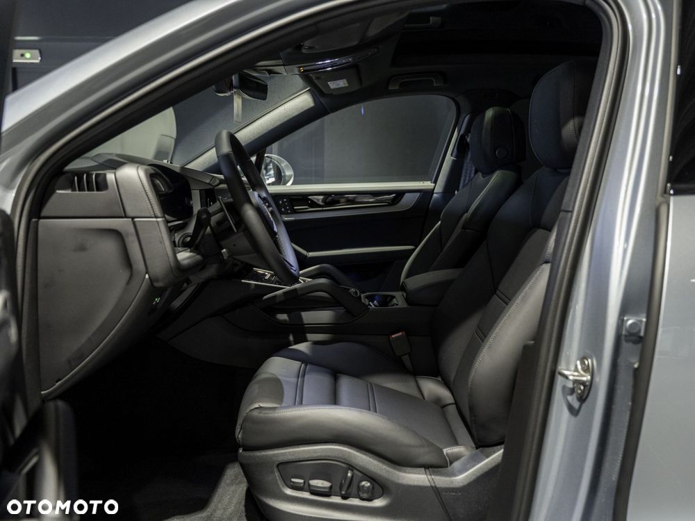 Porsche Cayenne E-Hybrid PHEV - 25