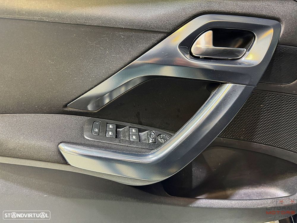 Peugeot 2008 PureTech 130 Allure - 18