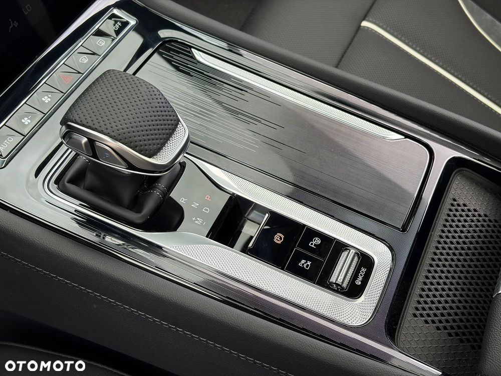Hongqi H6 2.0T Deluxe - 19