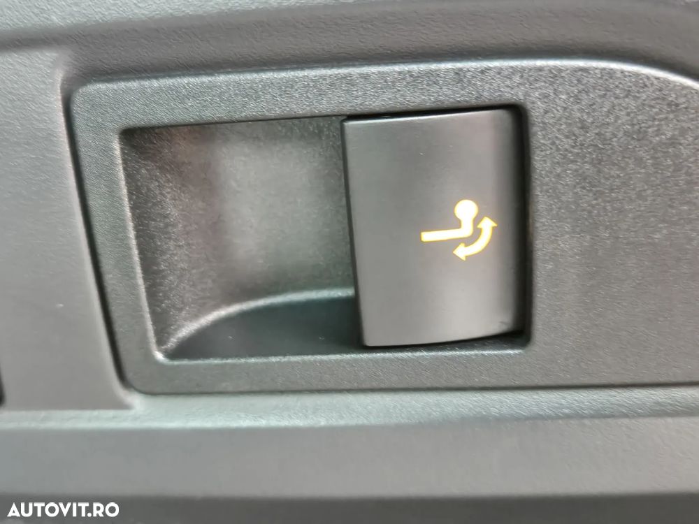 Skoda Kodiaq 2.0 TDI 4X4 DSG Sportline - 33