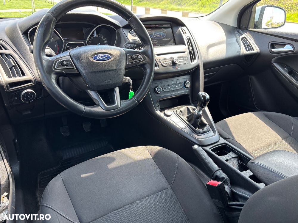 Ford Focus 1.6 TDCI DPF Trend - 5