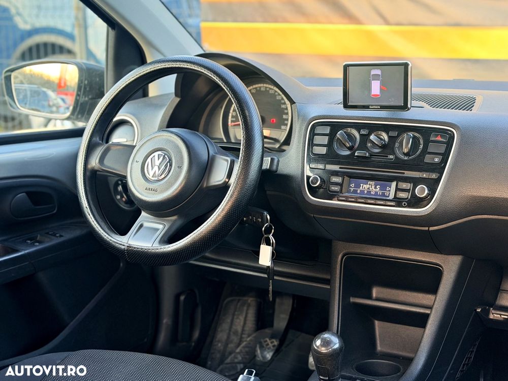 Volkswagen up! - 5