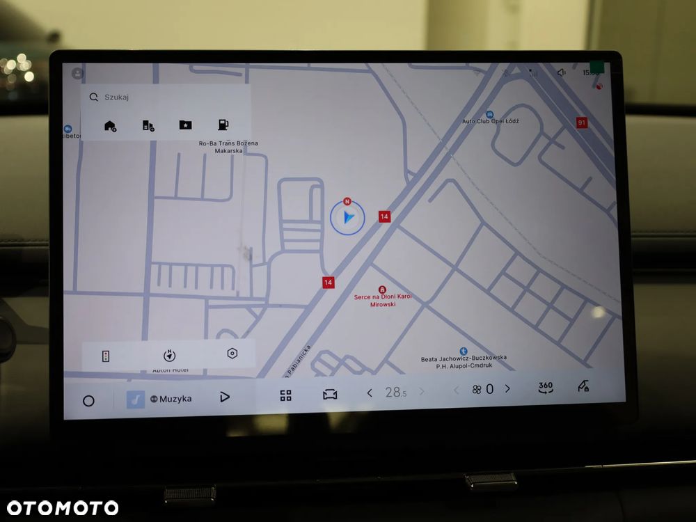 Geely Starray EM-i 1.5 PHEV Pro - 25