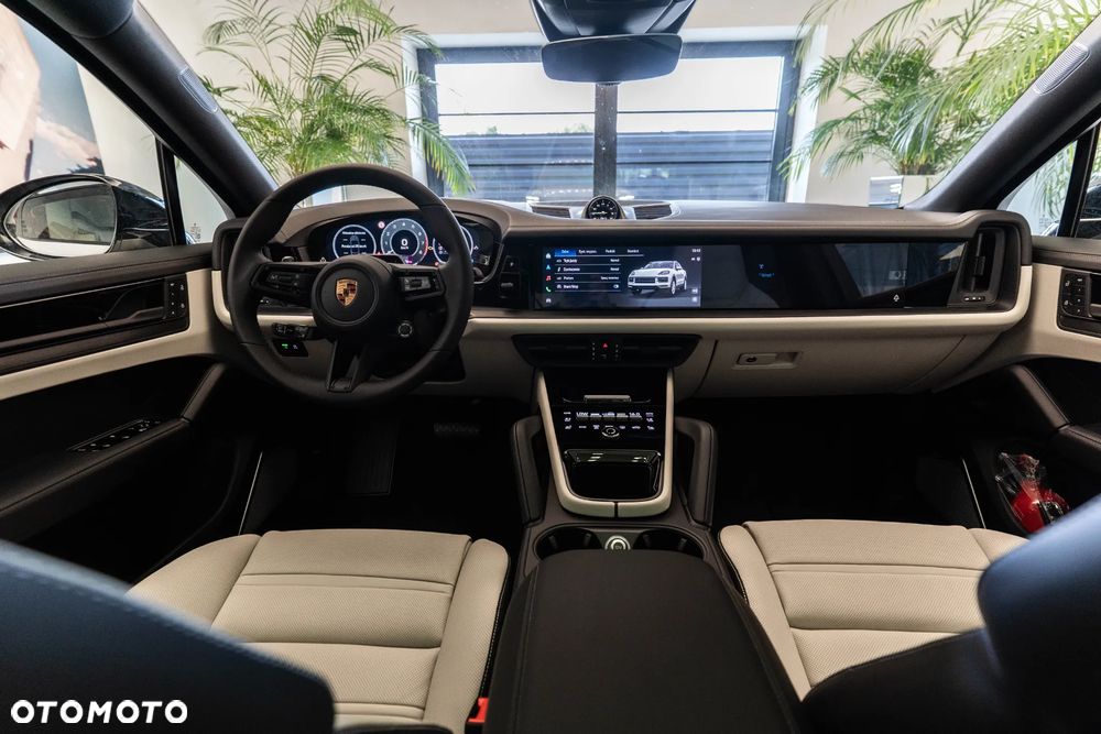 Porsche Cayenne Black Edition - 11