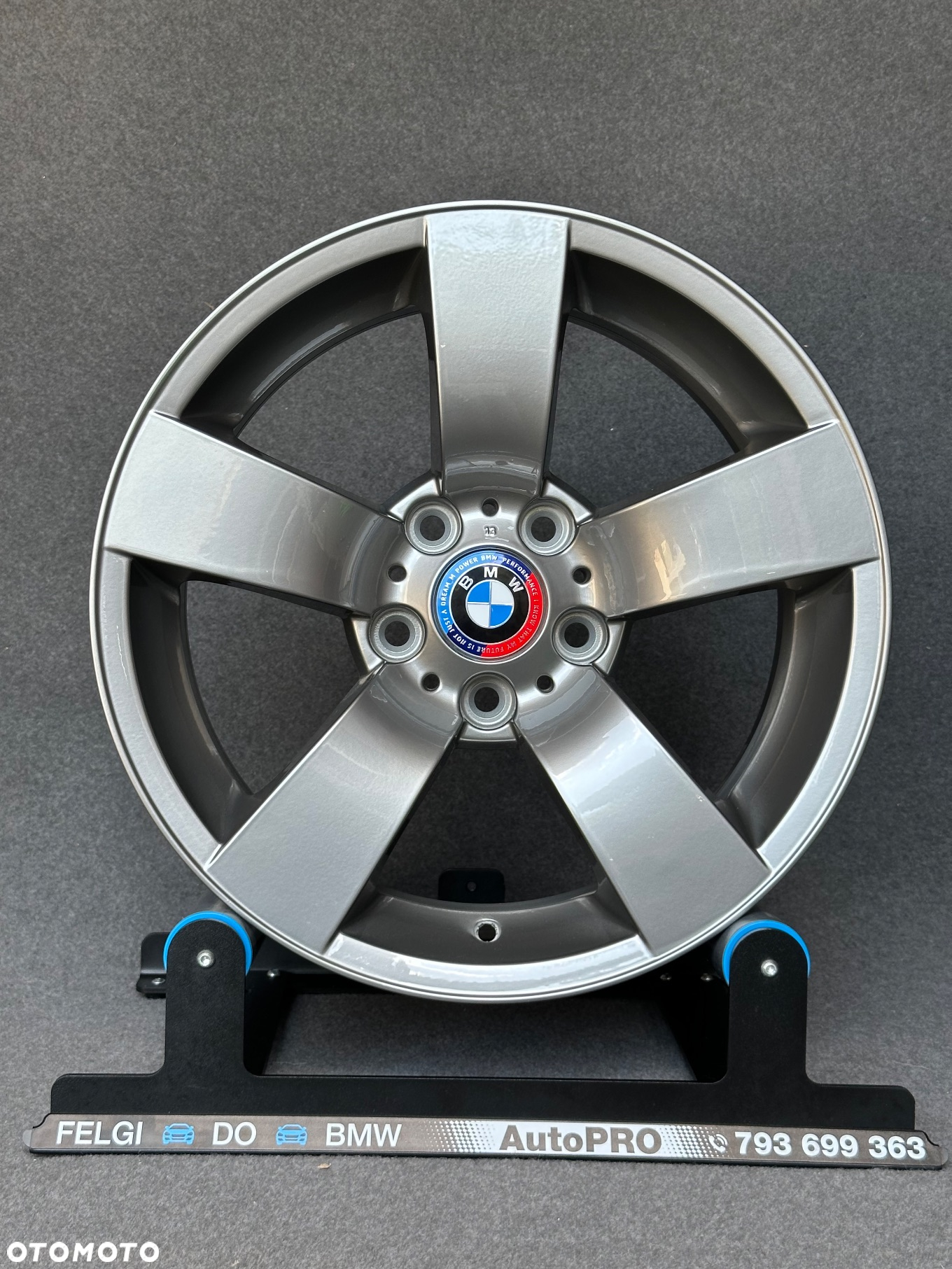 Oryginalne felgi BMW 17 5x120 alufelgi E90 Styling 122 F30 3 E46 Z3 Z4 F20 E87 E81 F10 F12 E60 X1 X3 X4 X5 E39 xDrive 8j ET20 Opel Insignia grafitowe Ferric Grey - 8