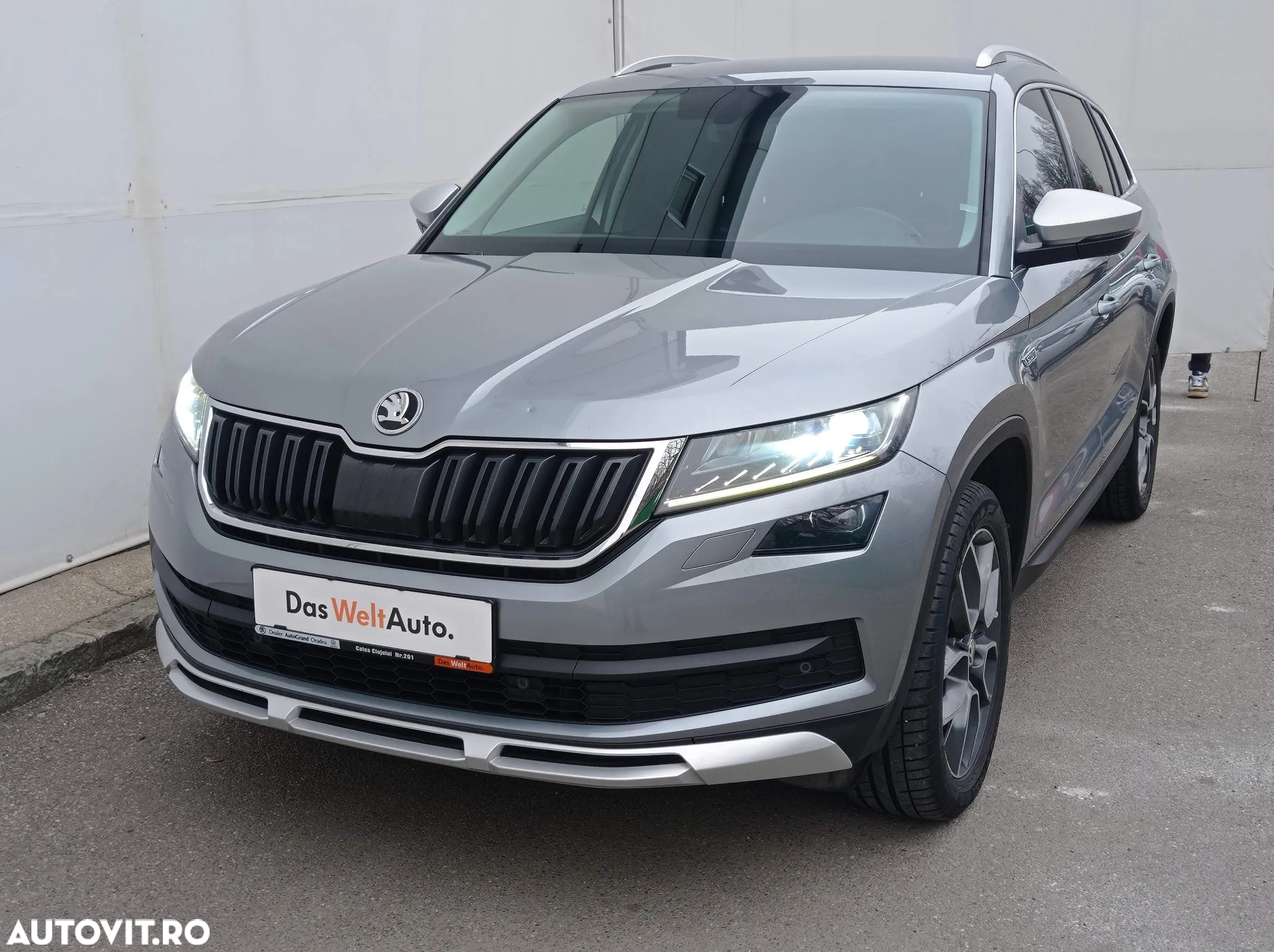 Skoda Kodiaq 2.0 TDI 4X4 DSG Scout - 4