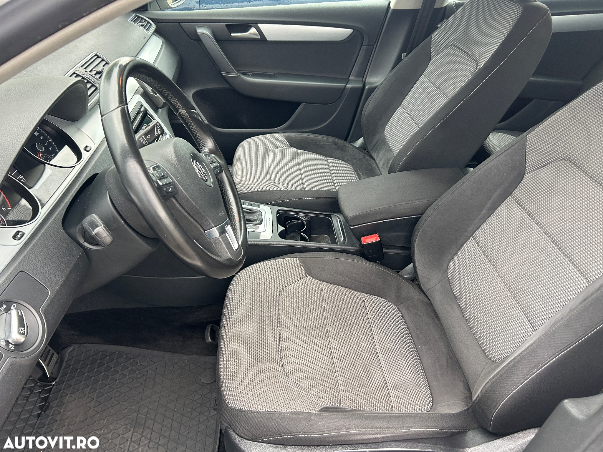 Volkswagen Passat Alltrack 2.0 TDI 4Motion DSG BlueMotion Tec - 30