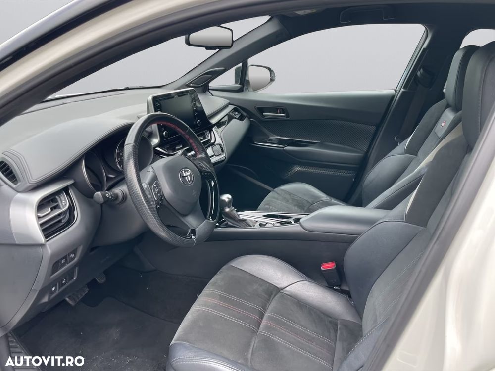 Toyota C-HR 2.0 GR Sport - 8