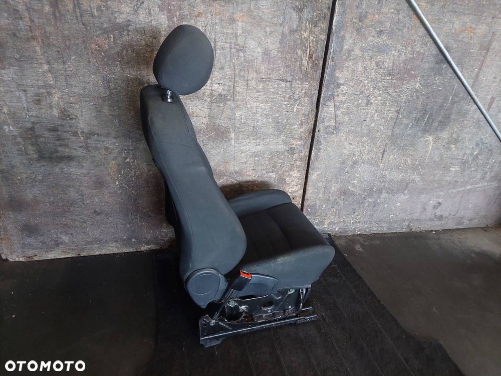 FOTEL LEWY PRZÓD KIEROWCY FORD GALAXY MK2 LIFT - 2