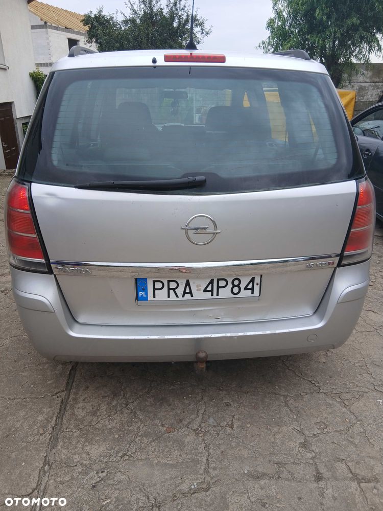 Opel Zafira - 2