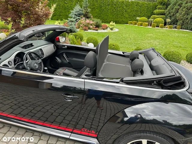 Volkswagen Beetle The Cabriolet 2.0 TDI BlueMotion Technology Club - 20