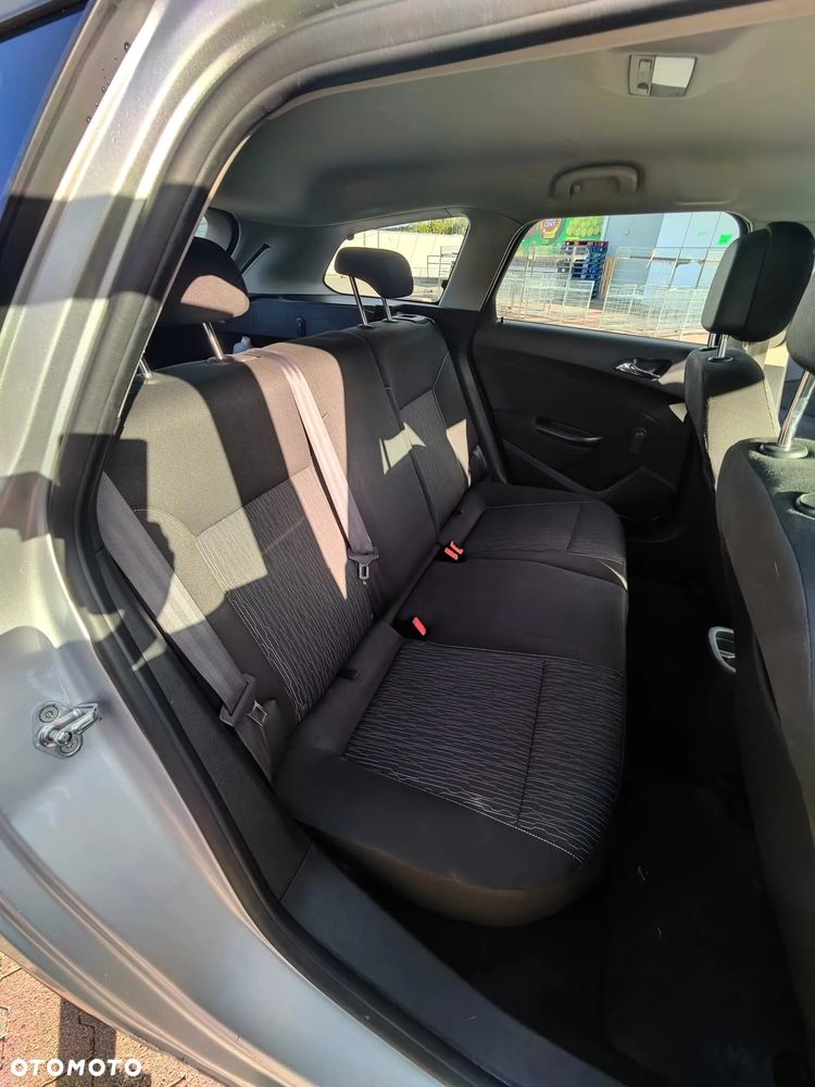 Opel Astra 1.7 CDTI Sport - 8