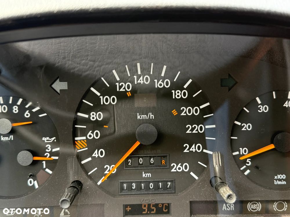 Mercedes-Benz SL - 8
