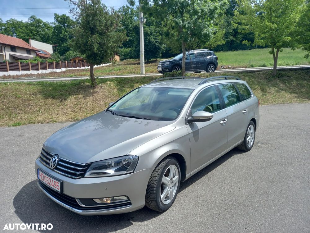 Volkswagen Passat 1.6 TDI DPF BlueMotion Technology Highline - 19