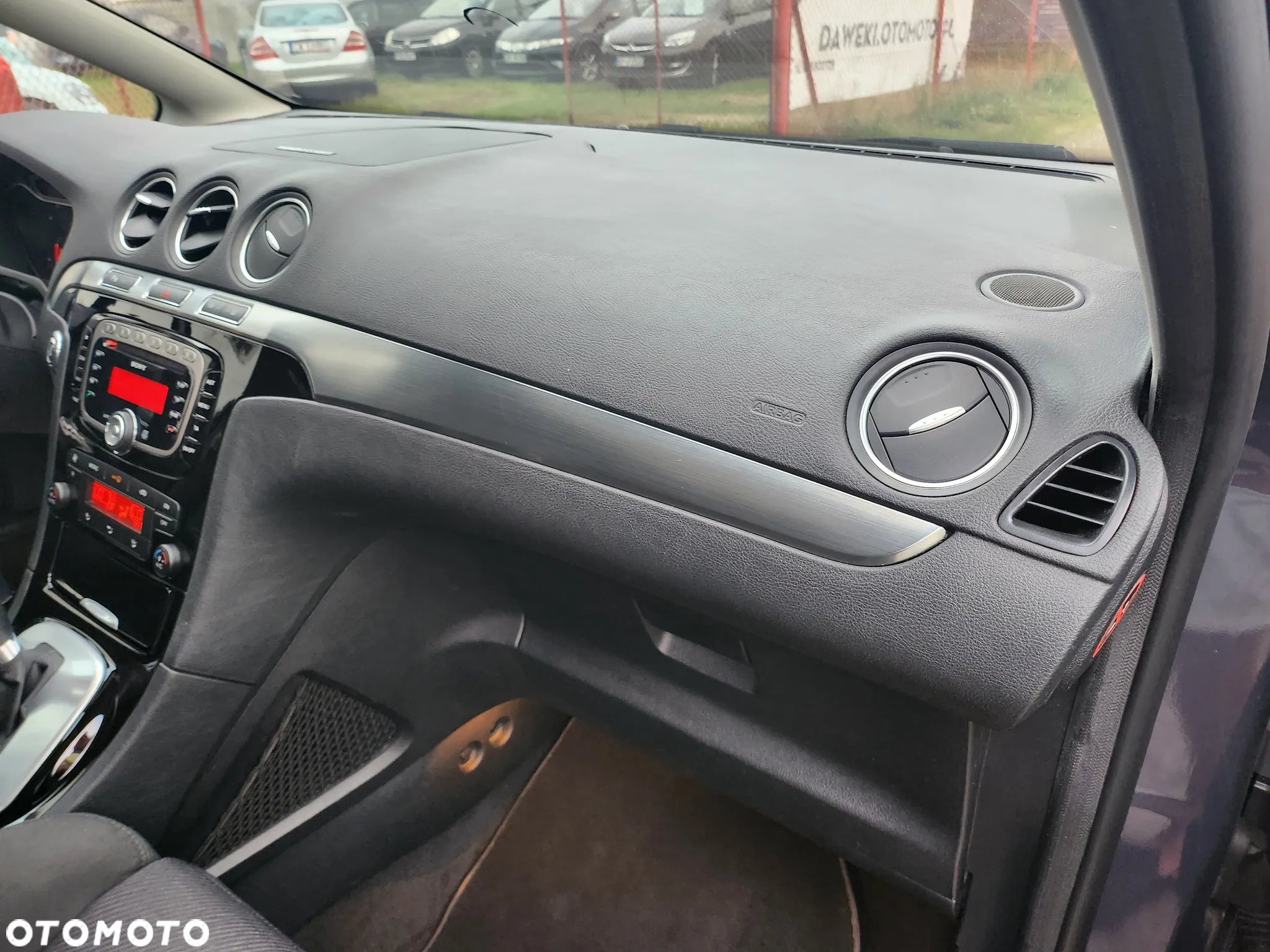 Ford S-Max 2.0 TDCi DPF Titanium - 15
