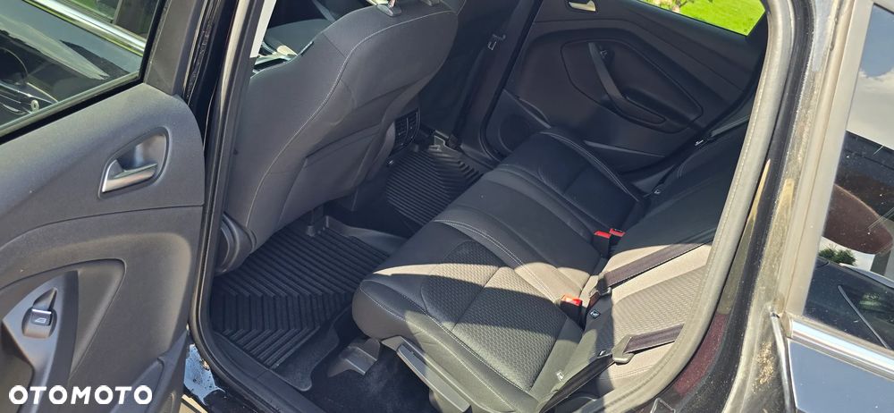 Ford Kuga 1.5 EcoBoost 2x4 Black & Silver - 21