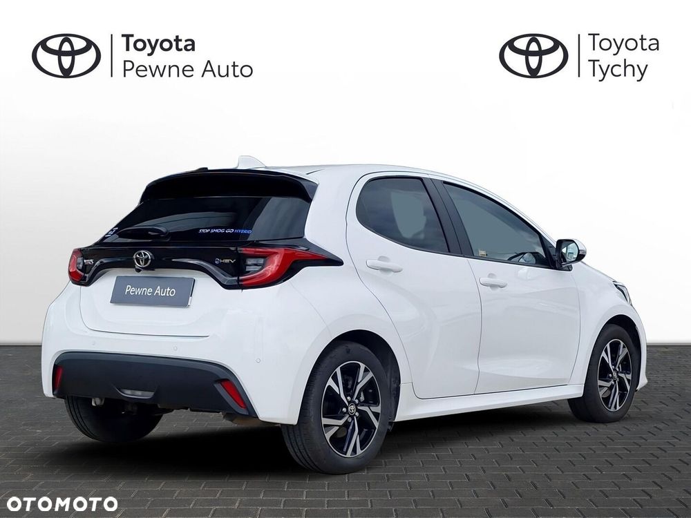 Toyota Yaris Hybrid 1.5 Style - 17
