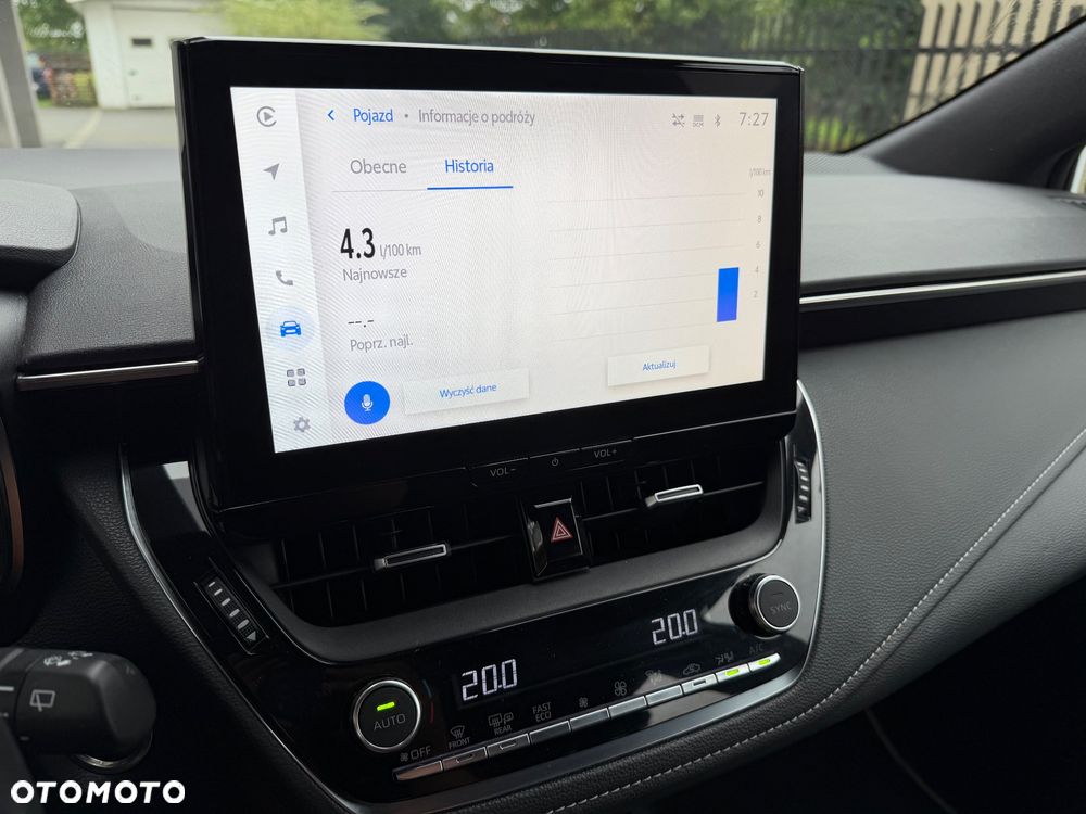 Toyota Corolla - 11