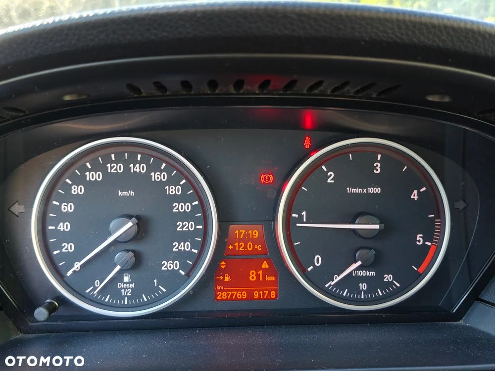 BMW Seria 5 520d - 22