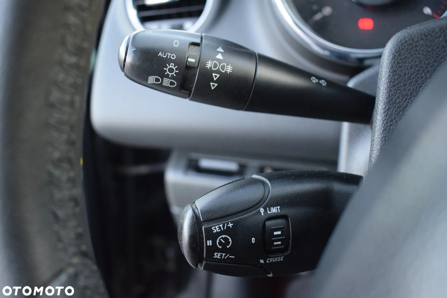 Peugeot 3008 HDi FAP 110 Premium - 21