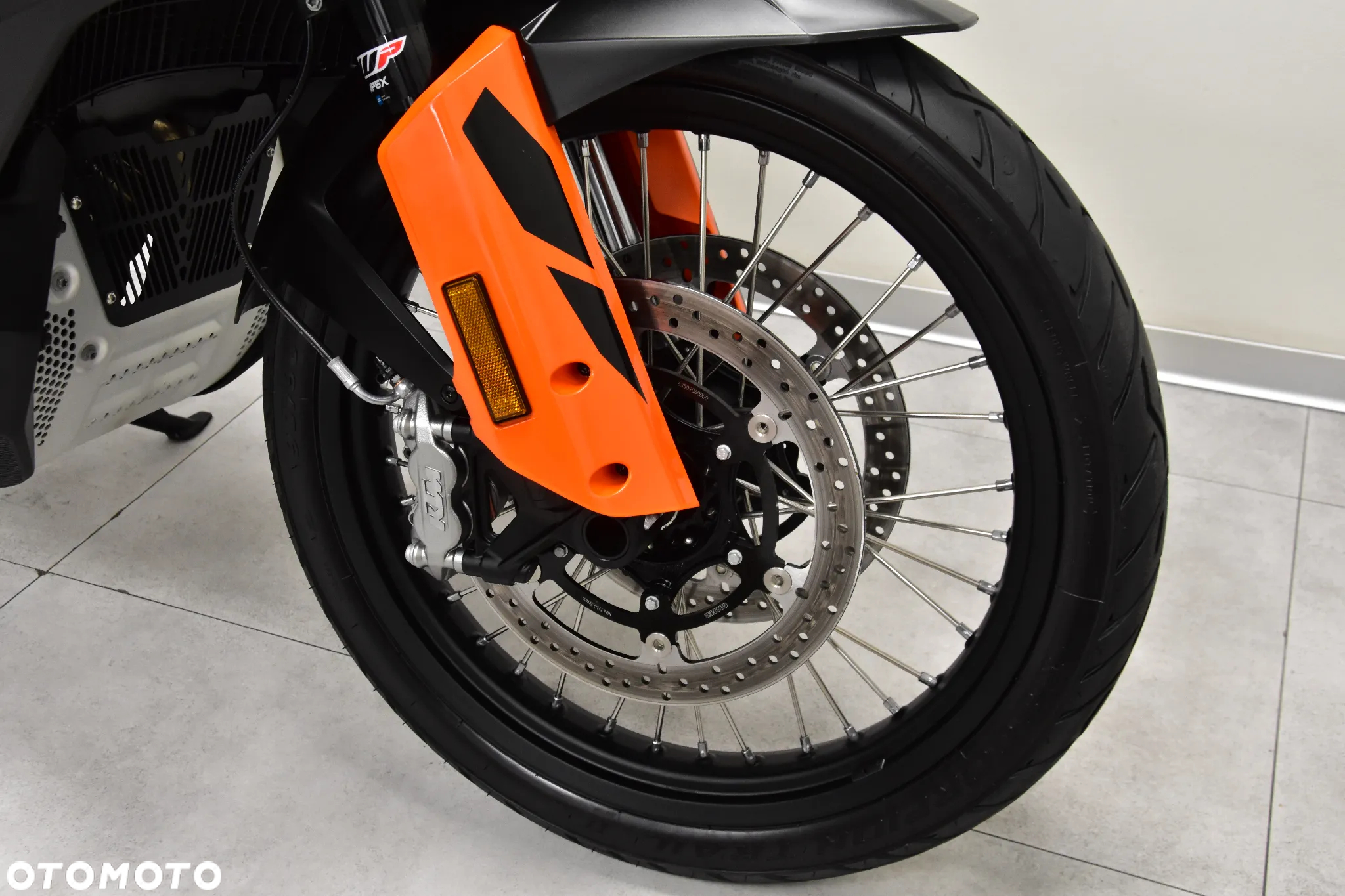 KTM Adventure - 30