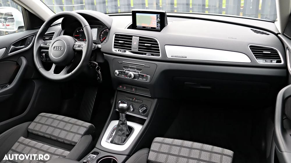 Audi Q3 2.0 TDI Quattro Stronic Sport - 20